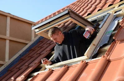 Pose de fenêtres de toit Velux à Tréhorenteuc